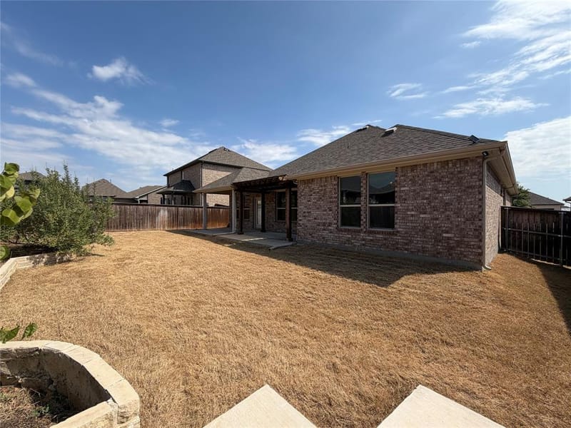 5417 Highview Court, Haltom City TX 76137 - Photo 30