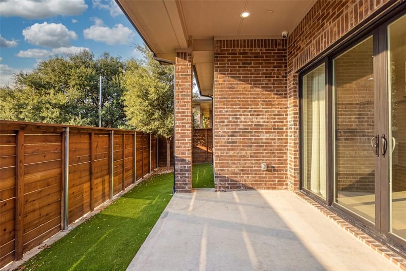 4133 Maison Ridge, Dallas TX 75219 - Photo 12