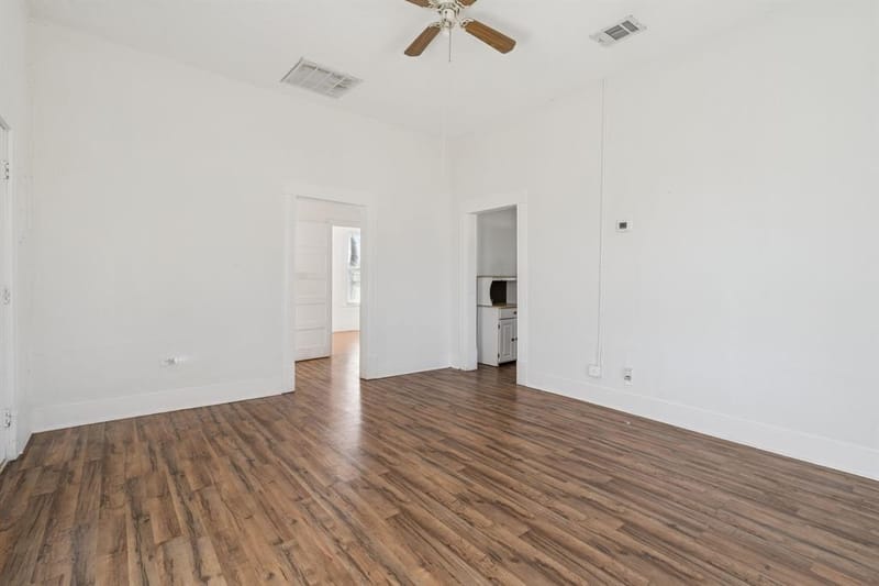 319 Mckinney Street, Mesquite TX 75149 - Photo 8