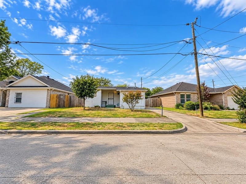 4131 Soloman Drive, Dallas TX 75212 - Photo 28