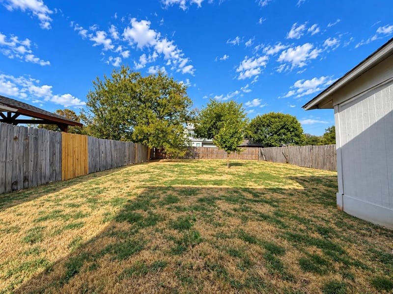 4131 Soloman Drive, Dallas TX 75212 - Photo 35