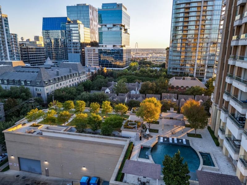 2300 Wolf Street # 14A, Dallas TX 75201 - Photo 4