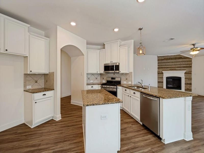 4501 Lakeview Drive, Frisco TX 75036 - Photo 8