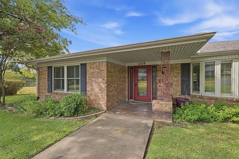1609 Lakewood Drive, Sherman TX 75092 - Photo 7