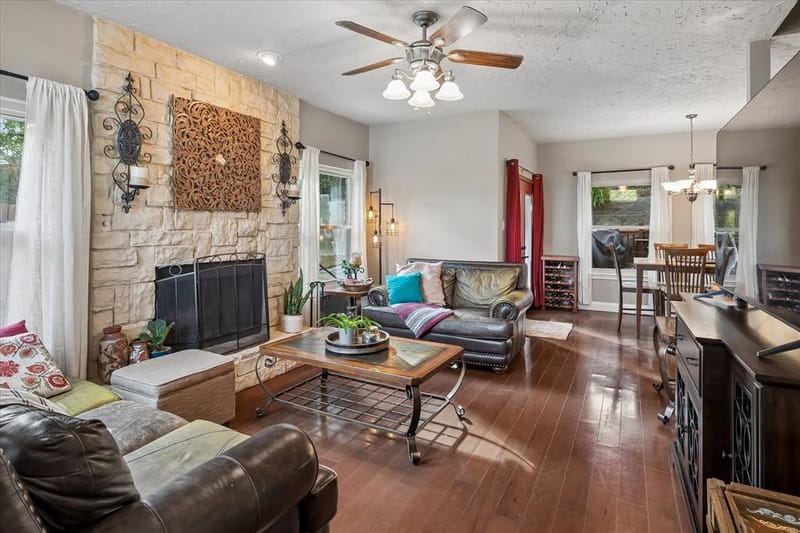 1502 Bennington Court, Grapevine TX 76051 - Photo 5
