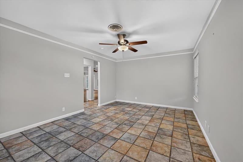844 Woodcrest Drive, Hurst TX 76053 - Photo 16
