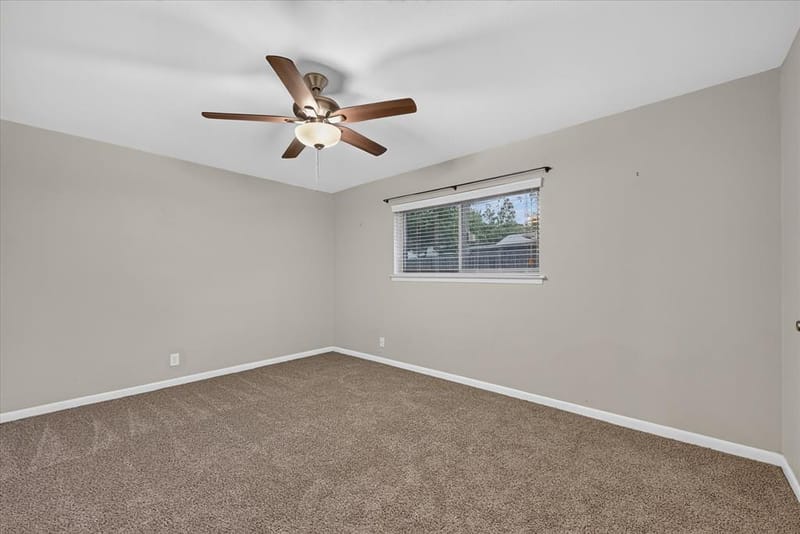 844 Woodcrest Drive, Hurst TX 76053 - Photo 26