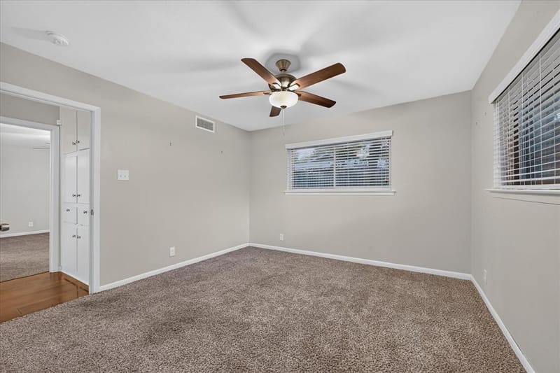 844 Woodcrest Drive, Hurst TX 76053 - Photo 22