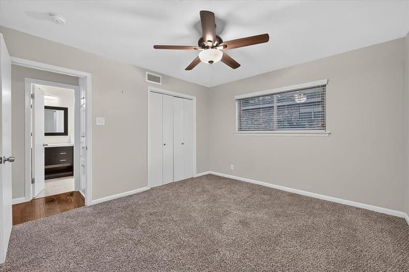 844 Woodcrest Drive, Hurst TX 76053 - Photo 20