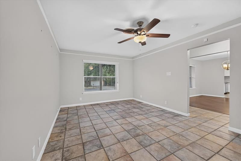 844 Woodcrest Drive, Hurst TX 76053 - Photo 15