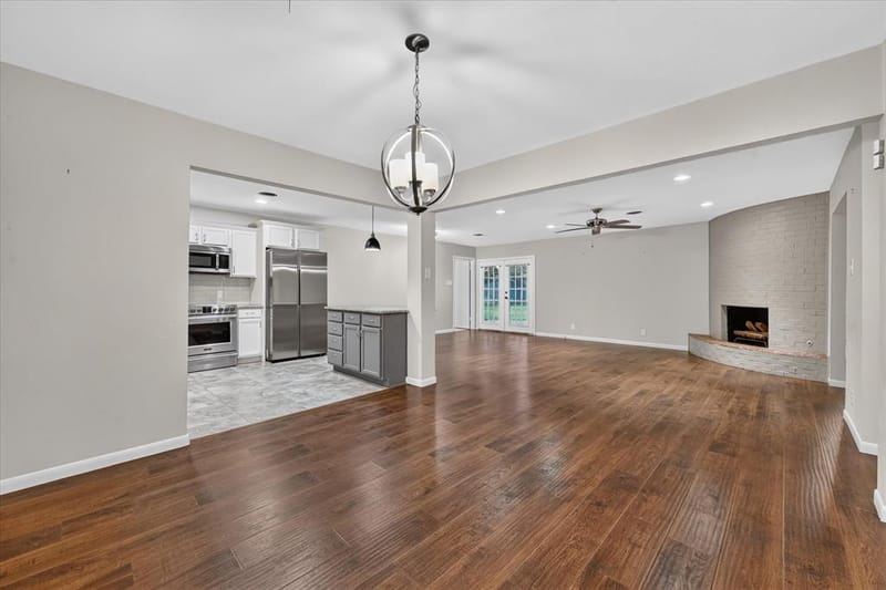 844 Woodcrest Drive, Hurst TX 76053 - Photo 11