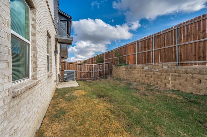 2008 Bethlehem Street, Irving TX 75061 - Photo 27