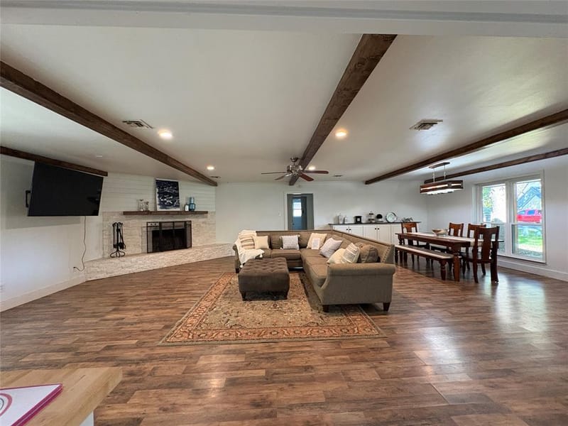 8513 Ravenswood Road, Granbury TX 76049 - Photo 2