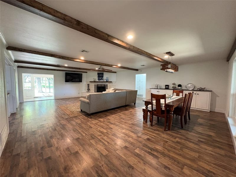 8513 Ravenswood Road, Granbury TX 76049 - Photo 7