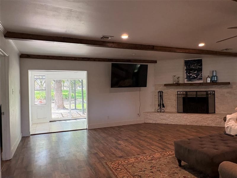 8513 Ravenswood Road, Granbury TX 76049 - Photo 4