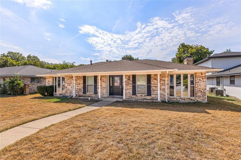 610 Flamingo Way, Duncanville TX 75116 - Photo 3
