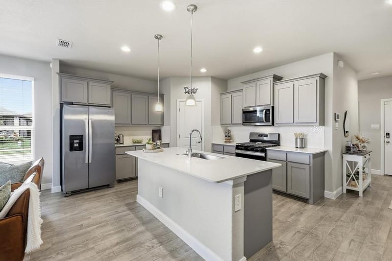 15545 Canford Terrace, Fort Worth TX 76247 - Photo 6