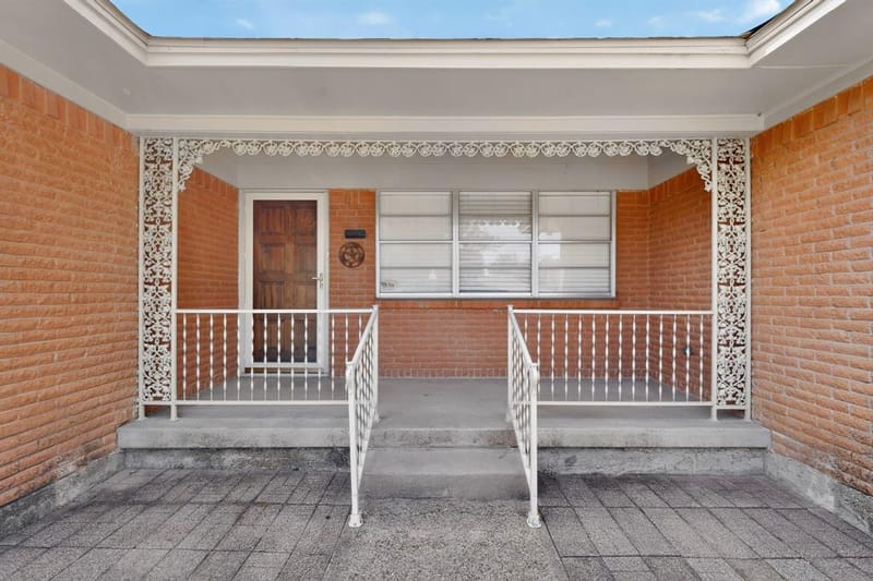 3719 Rock Bluff Drive, Dallas TX 75227 - Photo 7