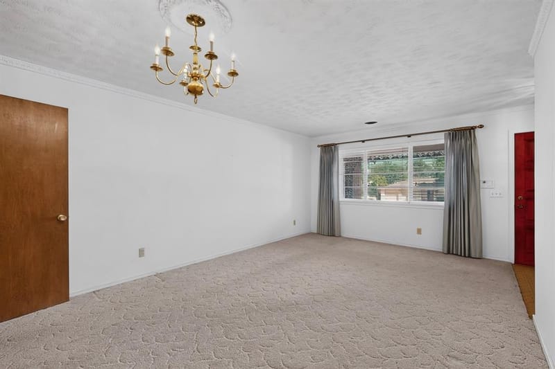 3719 Rock Bluff Drive, Dallas TX 75227 - Photo 9