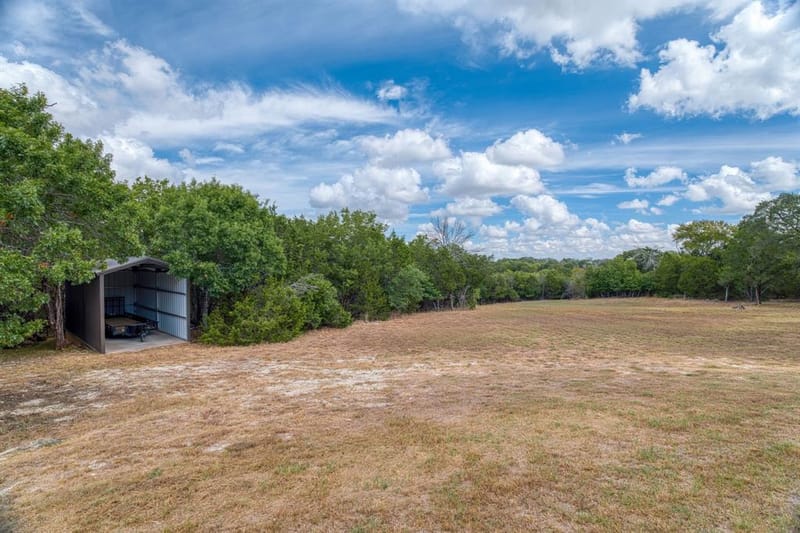 400 Hali Brooke Drive, China Spring TX 76633 - Photo 17