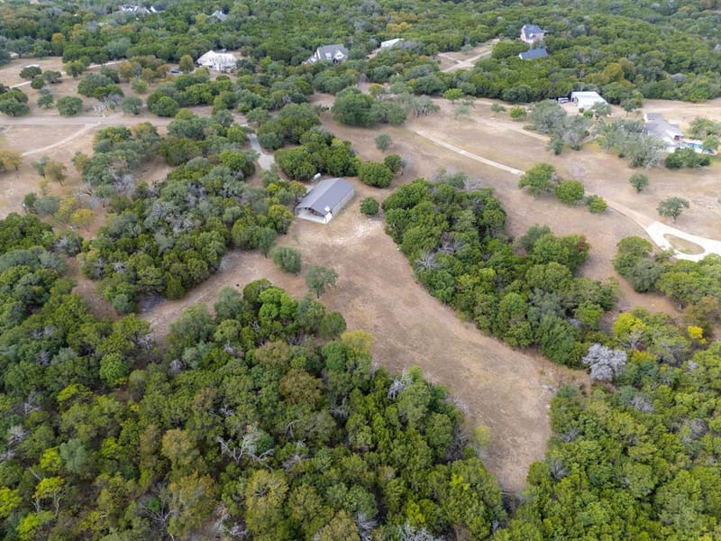 400 Hali Brooke Drive, China Spring TX 76633 - Photo 3
