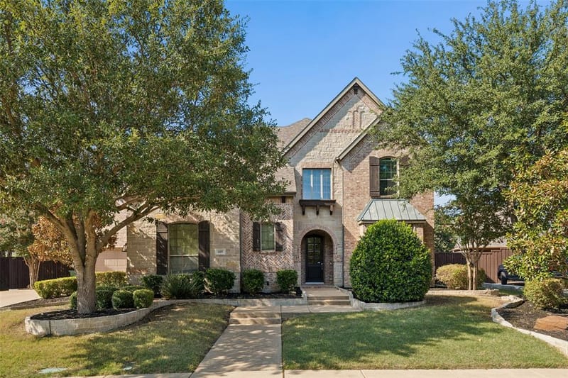 605 Royal Glen Drive, Murphy TX 75094