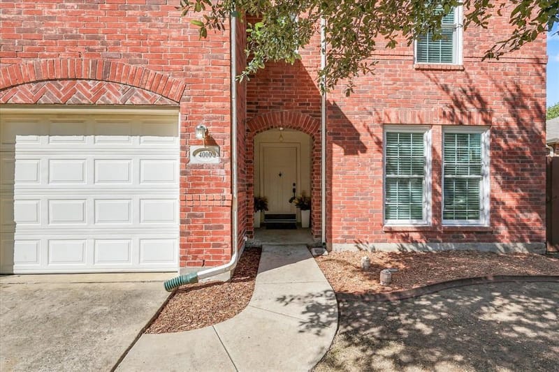 4000 Plymouth Drive, McKinney TX 75070 - Photo 2