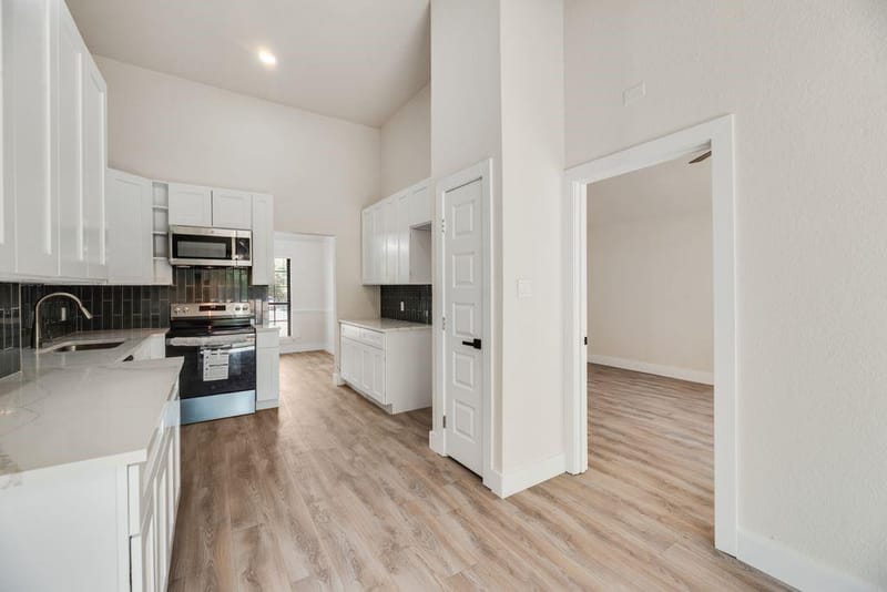 5608 Oak Brook Road, Arlington TX 76016 - Photo 17