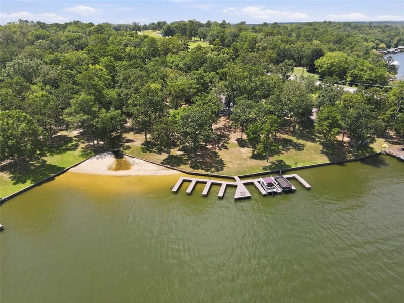 104 E Barker Creek Drive, Scroggins TX 75480 - Photo 2