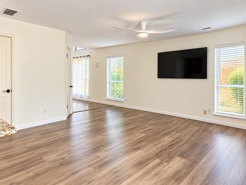 1318 Jasmine Drive, Lewisville TX 75077 - Photo 6