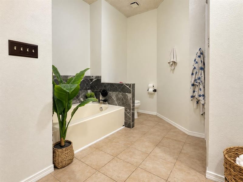 1318 Jasmine Drive, Lewisville TX 75077 - Photo 15