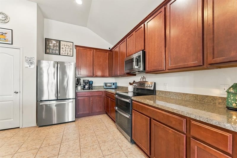 8932 Winding Valley Drive, Fort Worth TX 76244 - Photo 8