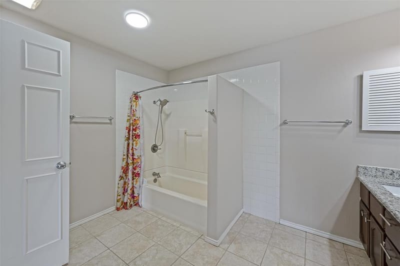 256 Jefferson Parkway, Fort Worth TX 76107 - Photo 13