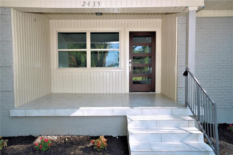 2435 Hillsboro Avenue, Dallas TX 75228 - Photo 2