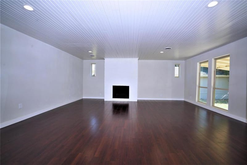 2435 Hillsboro Avenue, Dallas TX 75228 - Photo 13