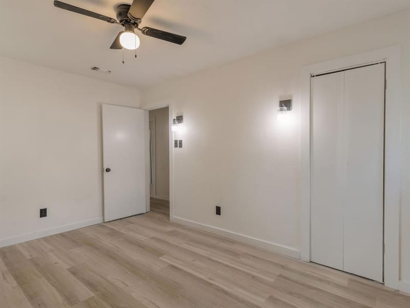 6700 Karen Drive, North Richland Hills TX 76180 - Photo 16