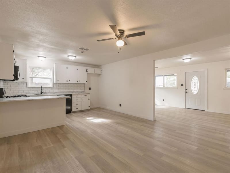 6700 Karen Drive, North Richland Hills TX 76180 - Photo 9
