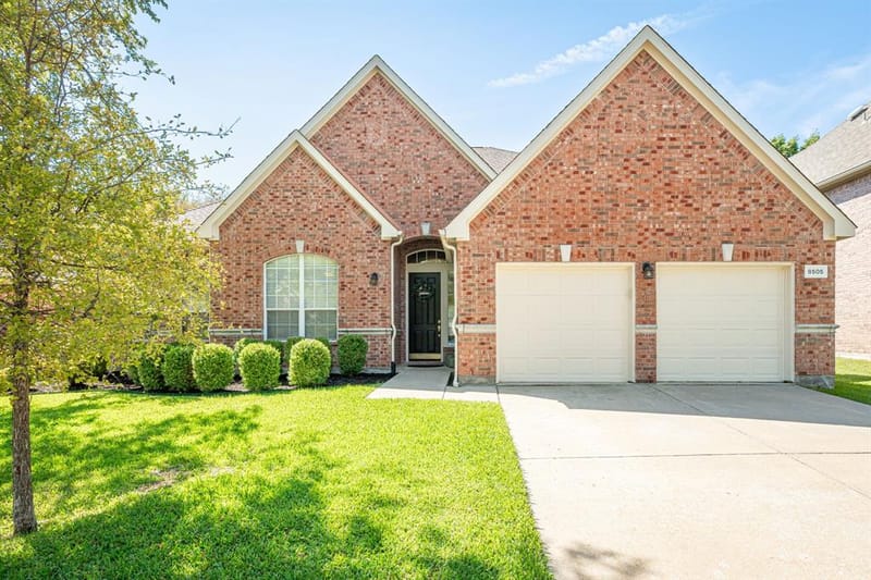 8505 Ponderosa Drive, McKinney TX 75072 - Photo 4