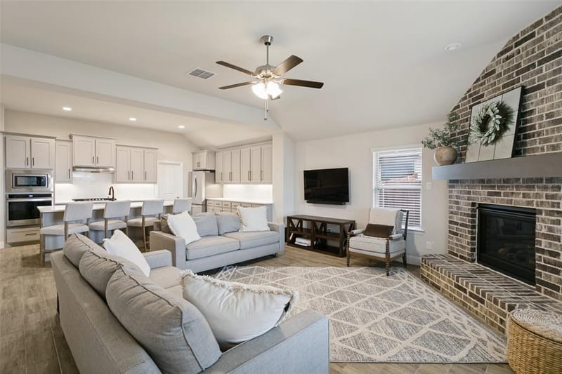 5924 Pine River Lane, Fort Worth TX 76179 - Photo 6