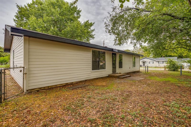 703 Odell Street, Cleburne TX 76033 - Photo 40