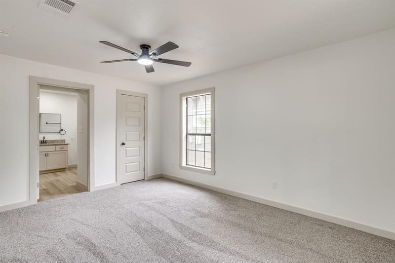 703 Odell Street, Cleburne TX 76033 - Photo 21