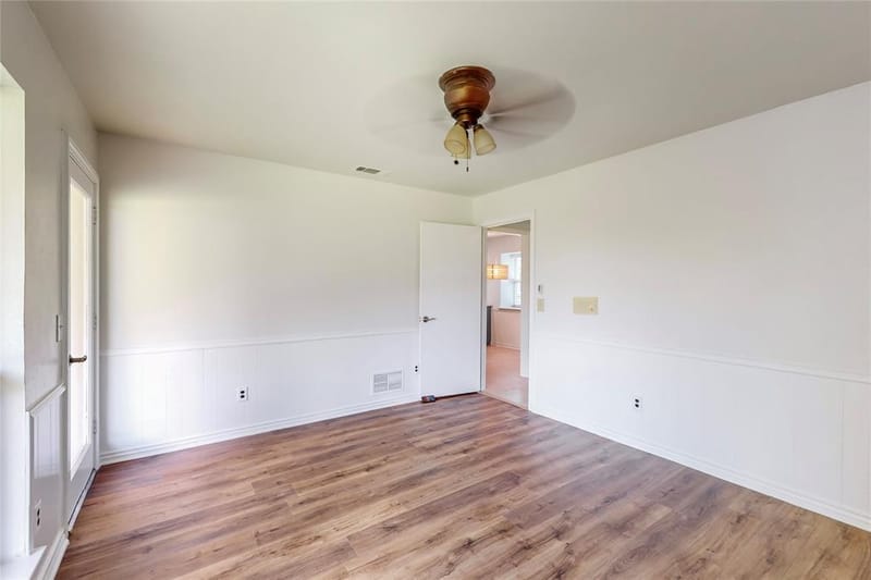2251 Woodcreek Street, Carrollton TX 75006 - Photo 32