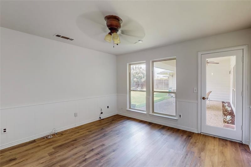 2251 Woodcreek Street, Carrollton TX 75006 - Photo 30