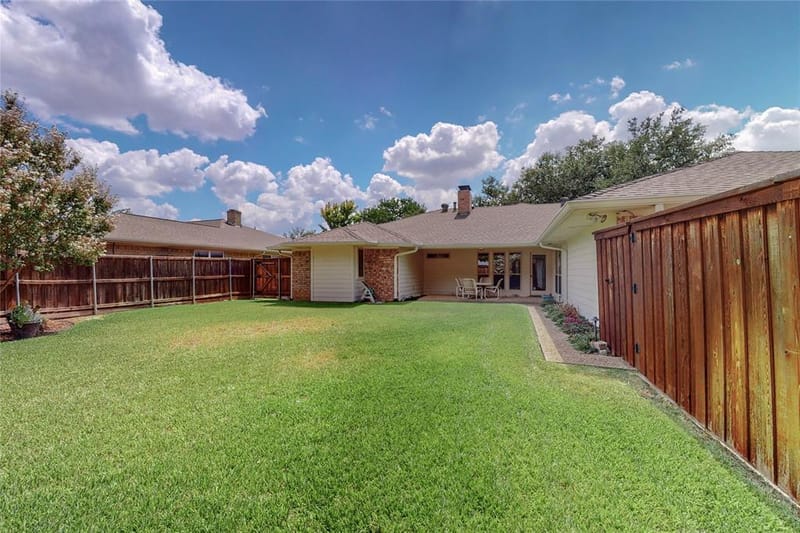 2251 Woodcreek Street, Carrollton TX 75006 - Photo 38