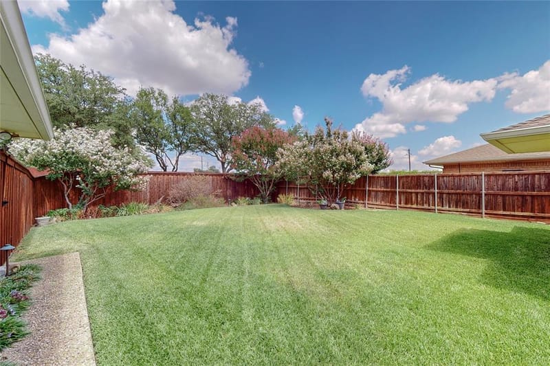 2251 Woodcreek Street, Carrollton TX 75006 - Photo 39