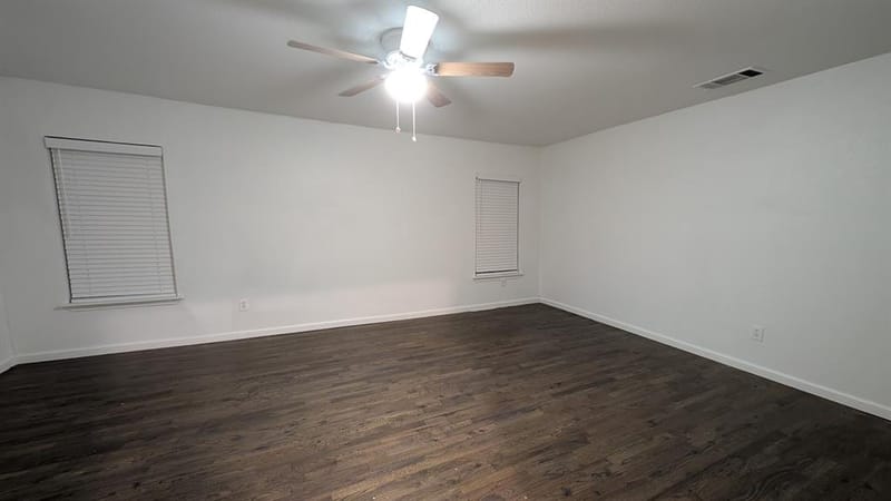 1406 Eastus Drive, Dallas TX 75208 - Photo 16
