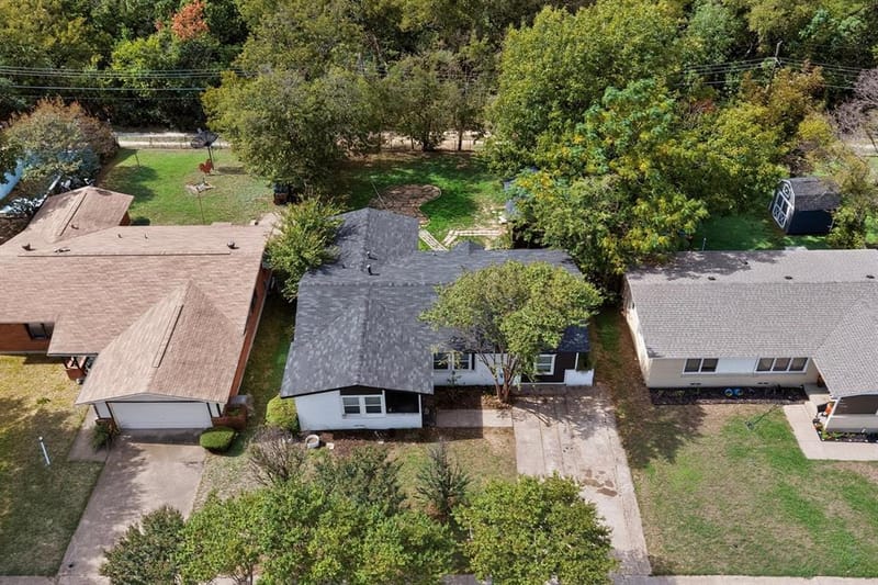 3831 Vanette Lane, Dallas TX 75216 - Photo 38