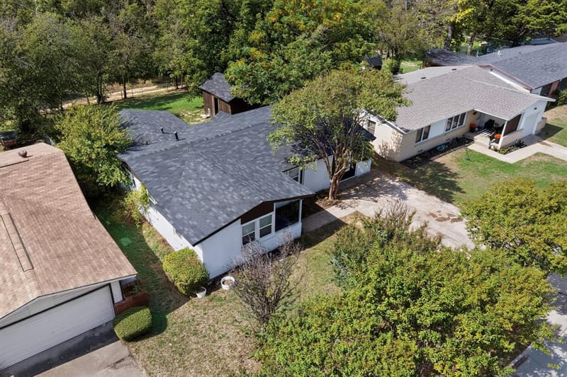 3831 Vanette Lane, Dallas TX 75216 - Photo 37