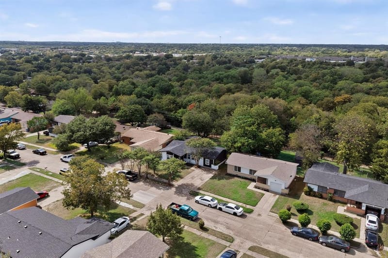 3831 Vanette Lane, Dallas TX 75216 - Photo 40