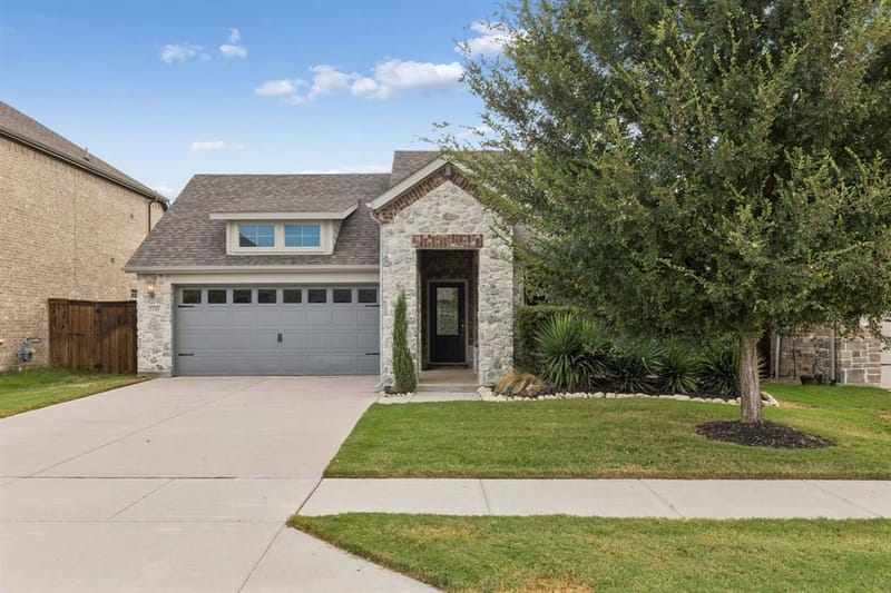 5549 Cypress Willow Bend, Fort Worth TX 76126